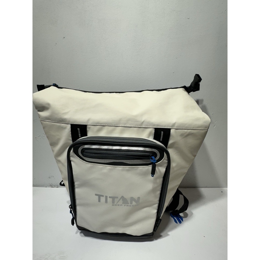 Arctic Zone Titan Deep Freeze Backpack Cooler White/Black MPN 9-23210-68-01